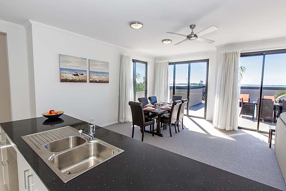 Gladstone Central Plaza