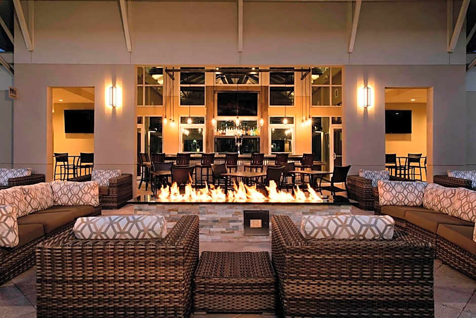 TownePlace Suites by Marriott Orlando at FLAMINGO CROSSINGS Town