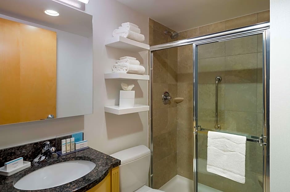 Hampton Inn By Hilton Manhattan - Times Square South - Newly Renovated