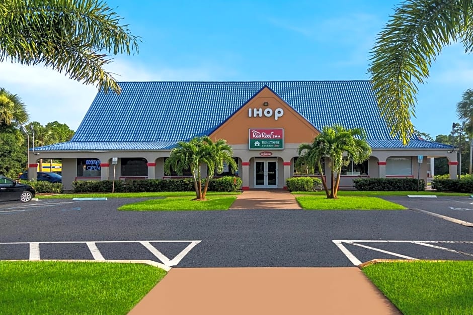 HomeTowne Studios by Red Roof Vero Beach - I-95