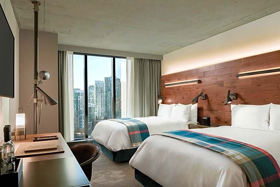 the DOUGLAS, Autograph Collection by Marriott