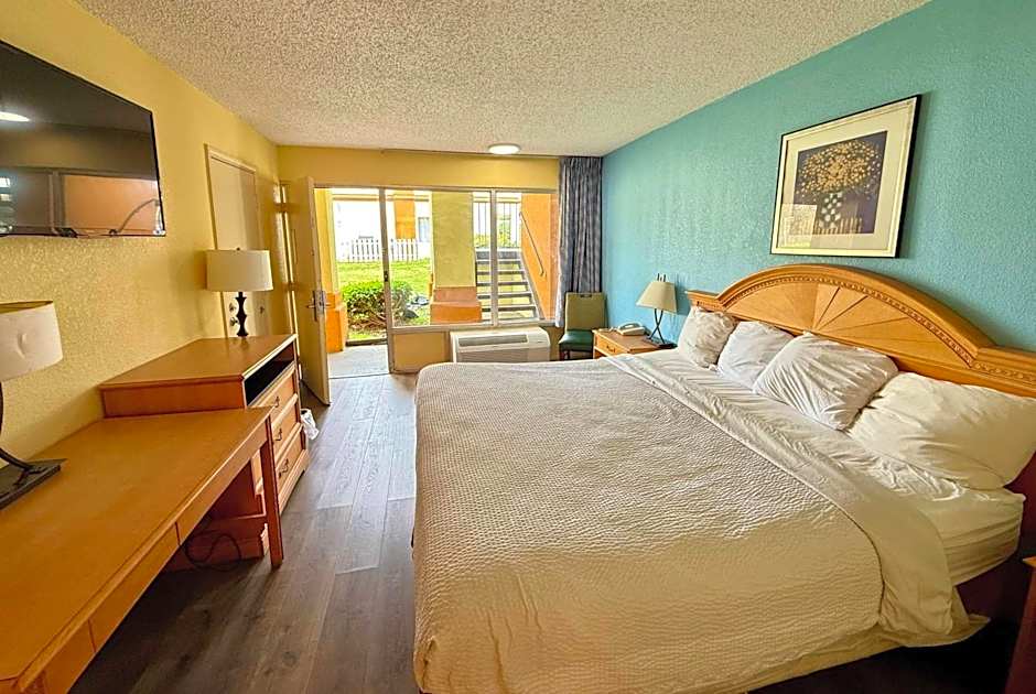 Days Inn by Wyndham Ruther Glen Kings Dominion Area