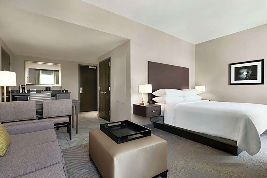 Embassy Suites By Hilton Charlotte/Ayrsley