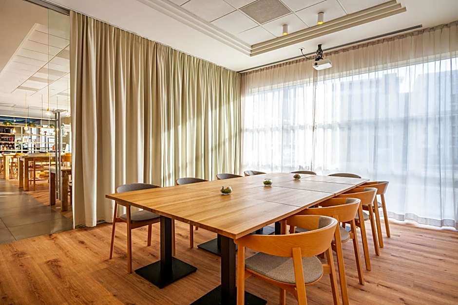 Holiday Inn Express Antwerpen City North By IHG