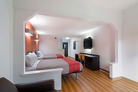 Motel 6 Moss Point, MS