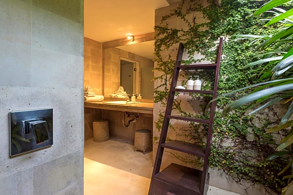 Esha Villa Drupadi Seminyak