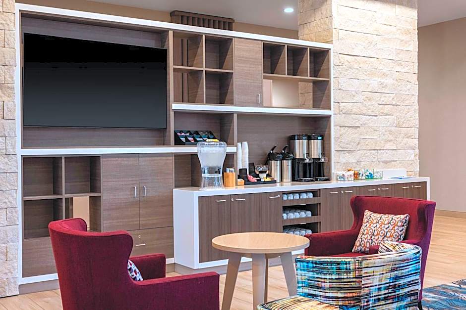 Home2 Suites by Hilton at the Dunes on Monterey Bay