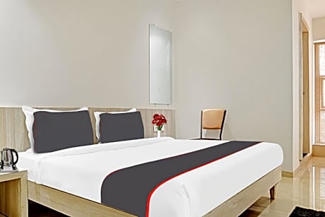 Collection O Hotel Kelvi