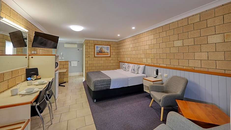 Jacaranda Country Motel