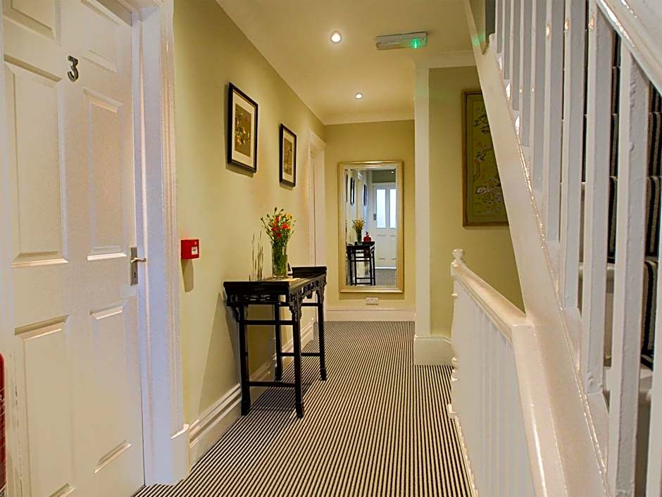 Riverbank Bed and Breakfast