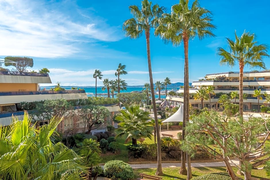 Holiday Inn Resort Nice Port St Laurent By IHG