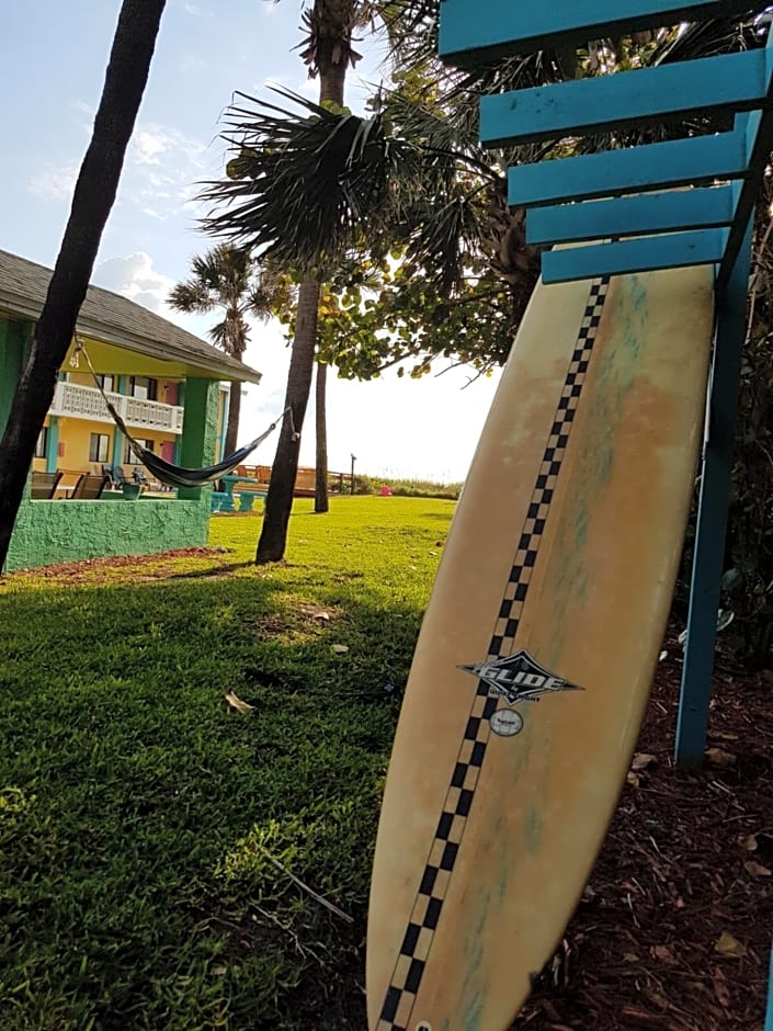 South Beach Inn - Cocoa Beach