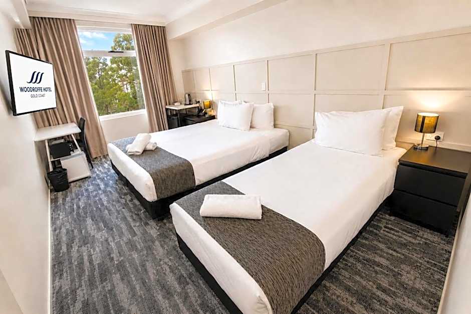 Woodroffe Hotel