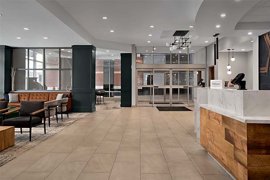 Hilton Garden Inn Denver Downtown