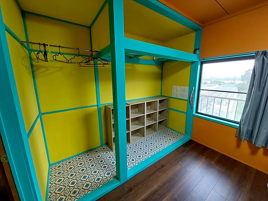 Finecamp Guesthouse and Surf