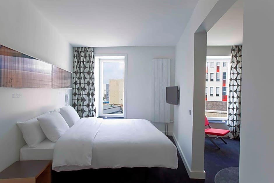 Hotel Gat Point Charlie