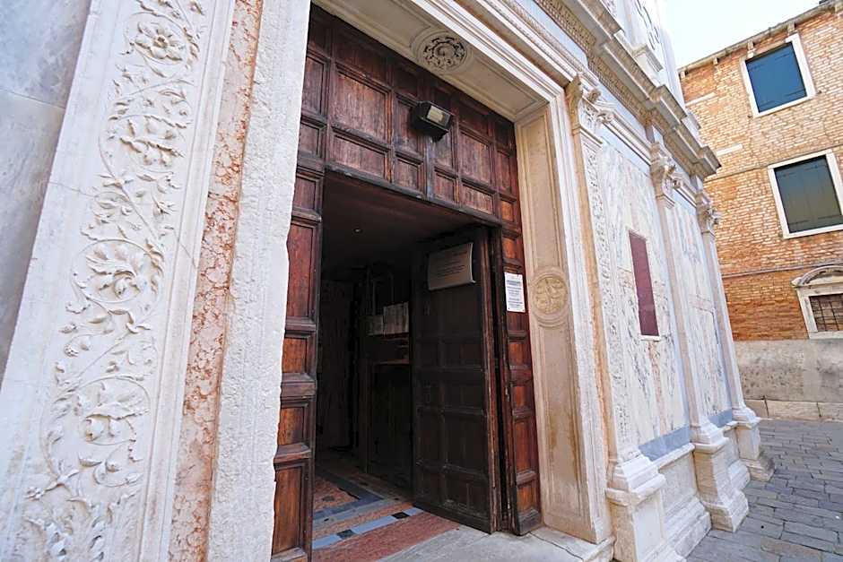 Casa Colleoni