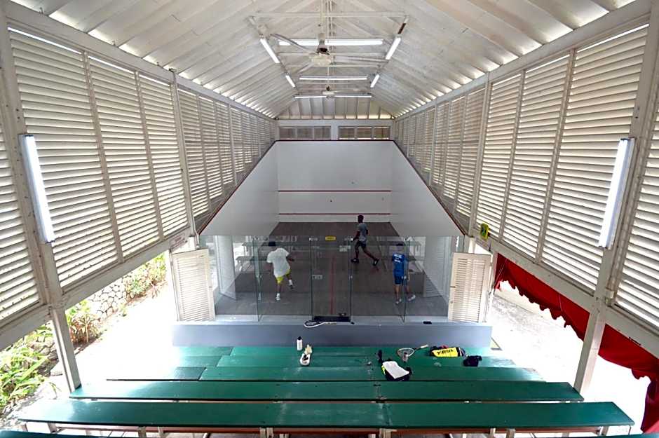 The Liguanea Club