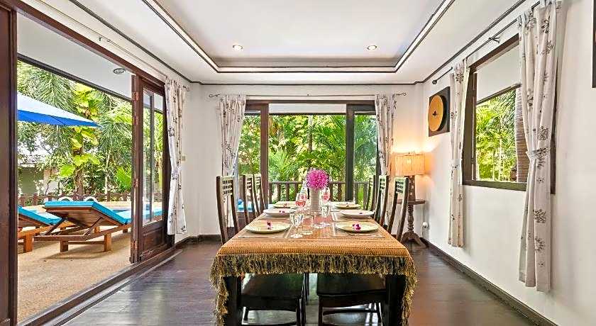 Paradise Island Estate