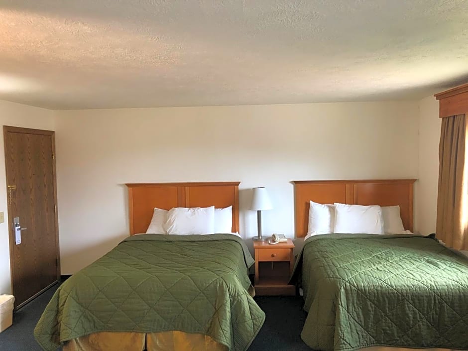 Corn Palace Inn