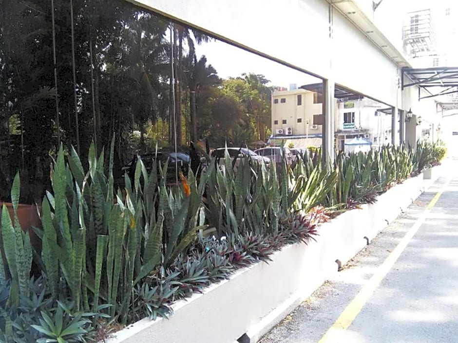 Telang Usan Hotel Kuching