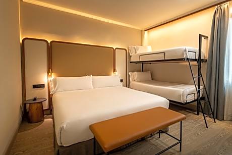 Small Double Room (1-2 adults)