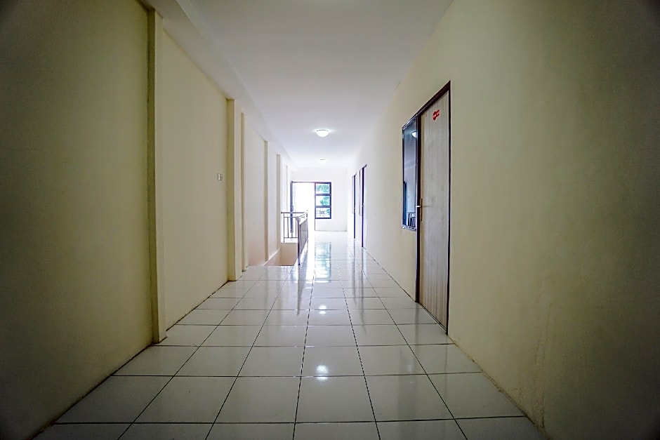 Super OYO 1838 COZY Home