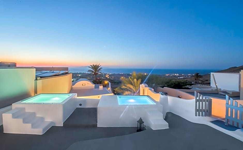AQUA SERENITY LUXURY SUITES SANTORINI