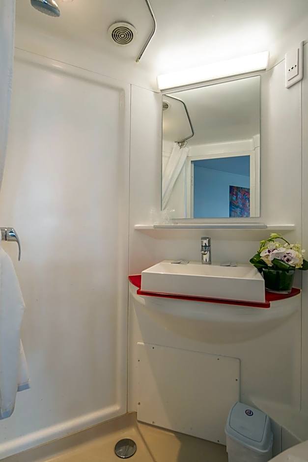 Hotel CIS Paris Maurice Ravel