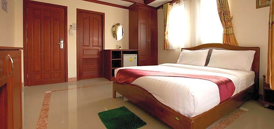 Bluebird Inn Pattaya