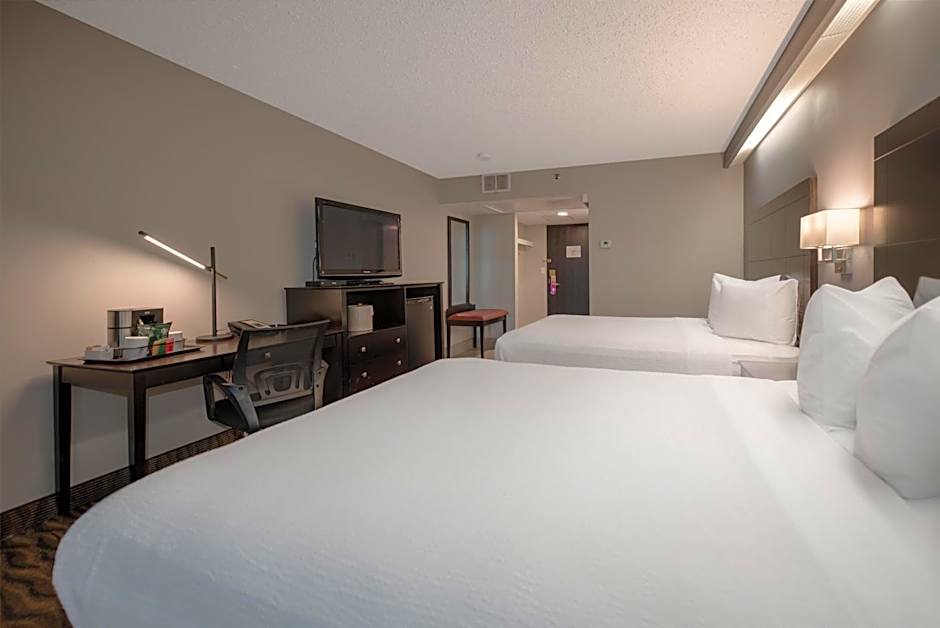 Coast Nisku Inn & Conference Centre