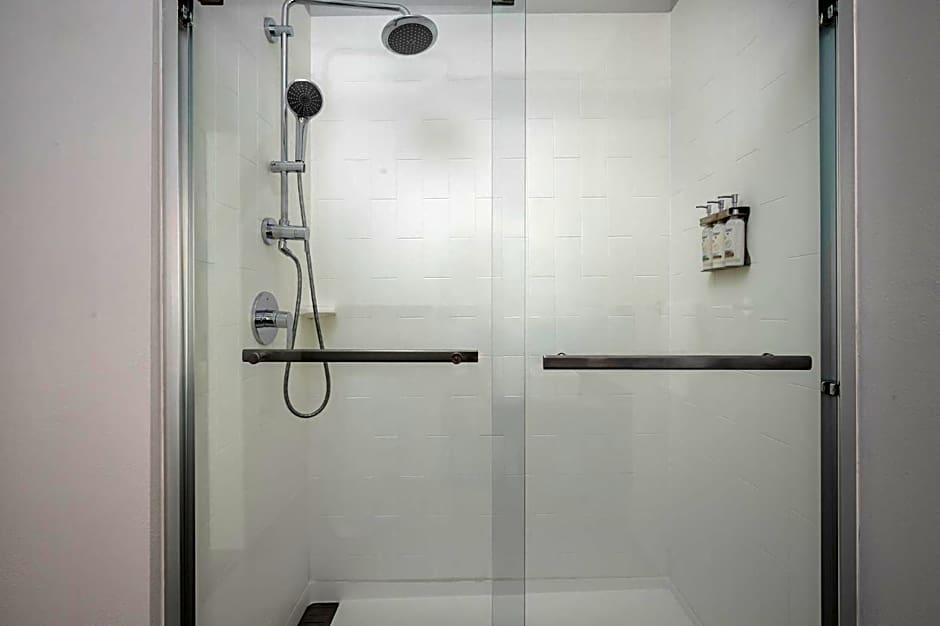 Holiday Inn Express Lexington - Horse Park Area by IHG