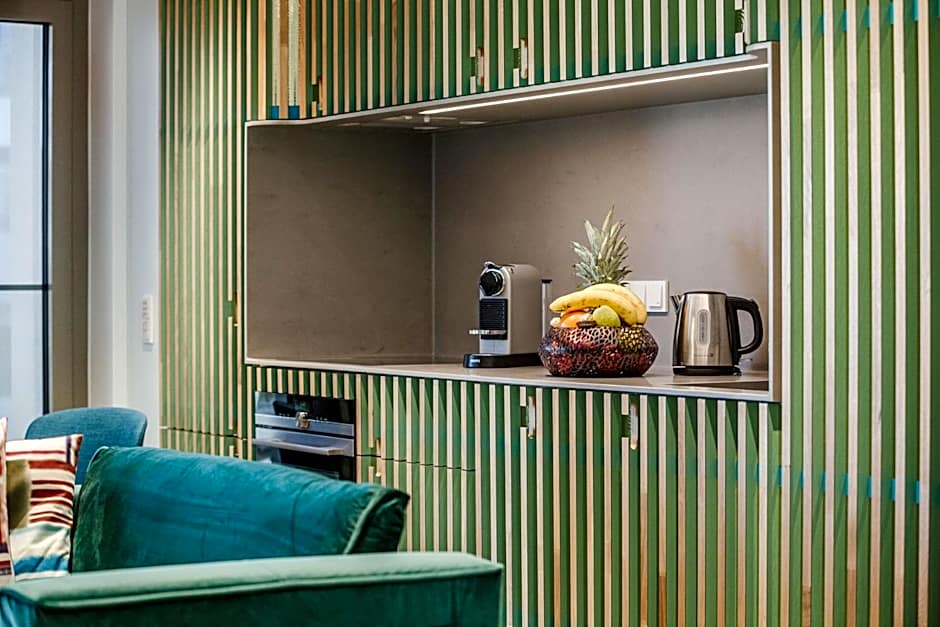 Brucklyn Suites