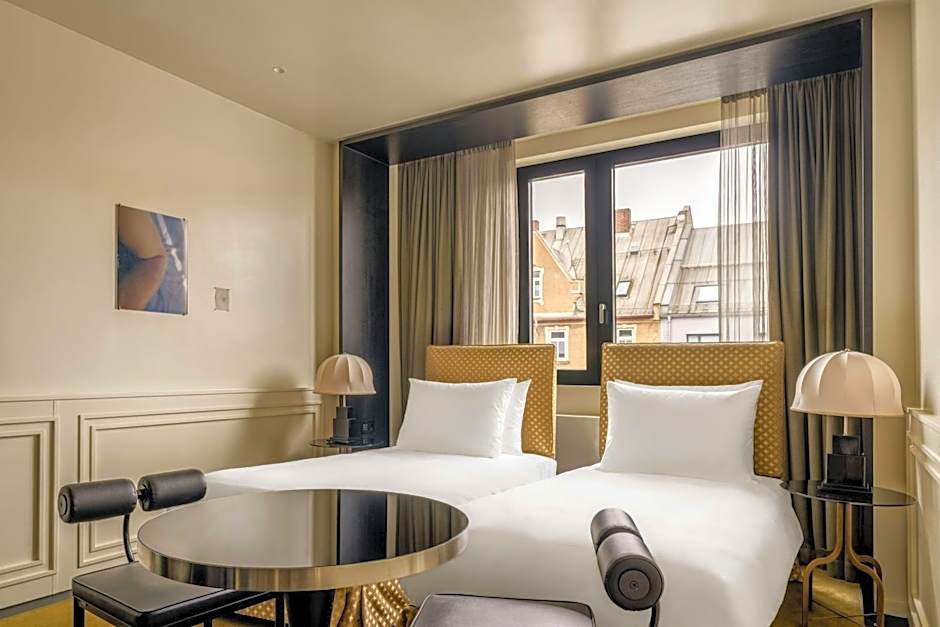 Roomers Munich, Autograph Collection by Marriott