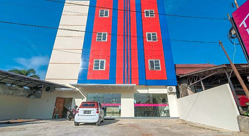 RedDoorz Plus @ Siradj Salman Samarinda