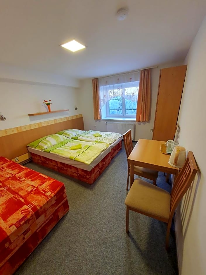 Hotel Děčín Na Skřivánce