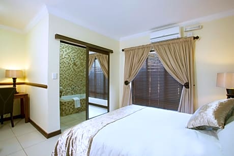 Queen Room with Shower only