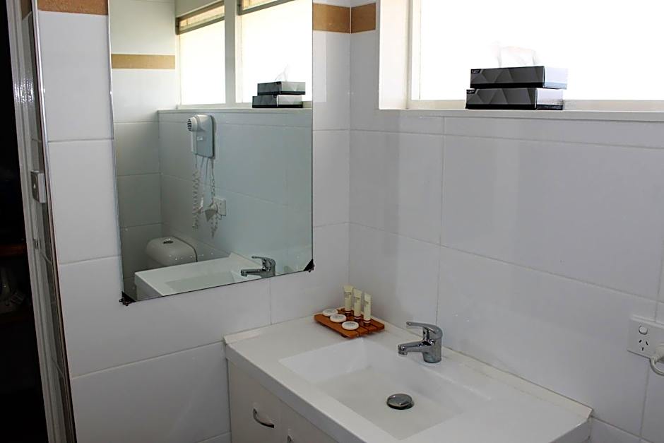 Hospitality Inn Geraldton SureStay Collection by Best Western