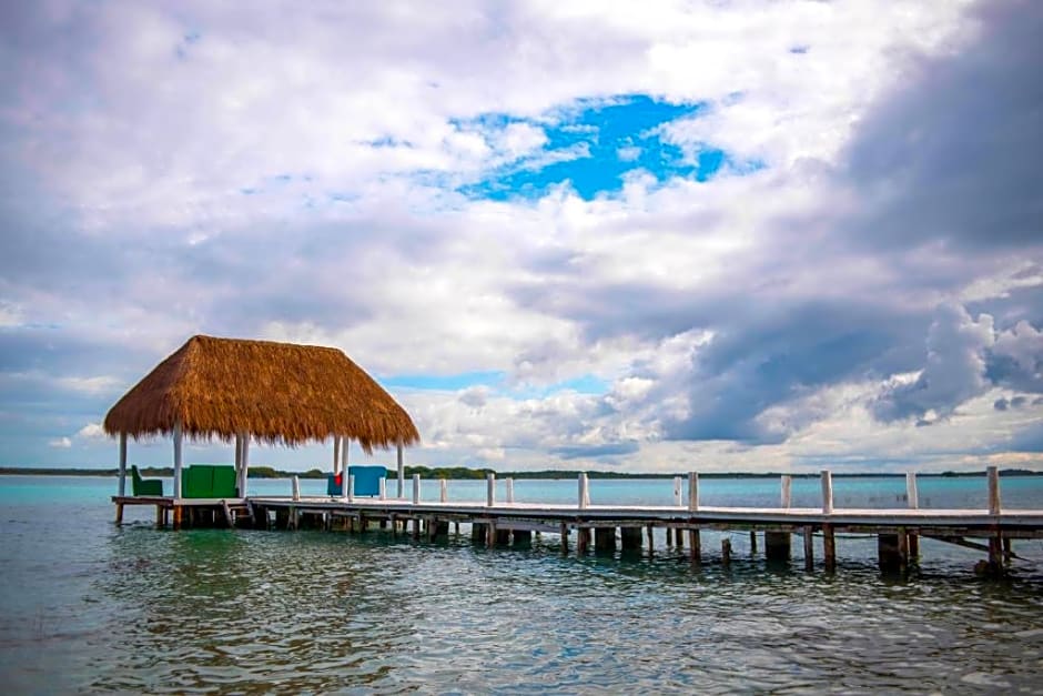 Royal Palm Bacalar Cabañas & Lagoon Club