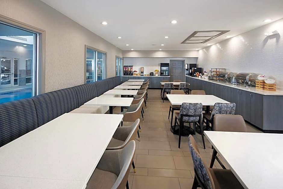 Country Inn & Suites by Radisson Asheville Downtown Tunnel Road