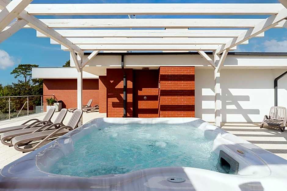 Apartament Holiday 8/25