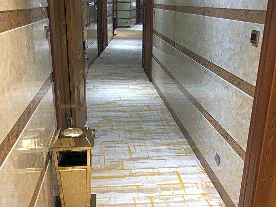Meiling Hotel (Guangzhou IGC Tiande Square liede subway station shop)