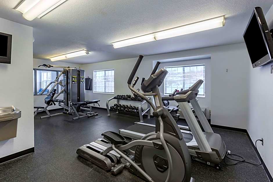 Best Western Plus Woodstock Inn & Suites