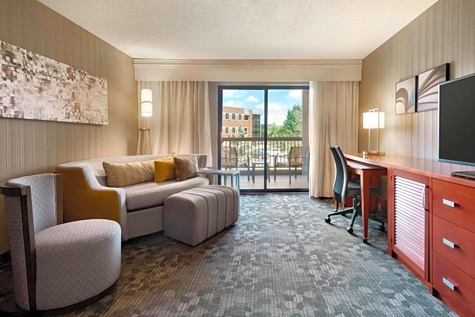 Courtyard Akron Fairlawn