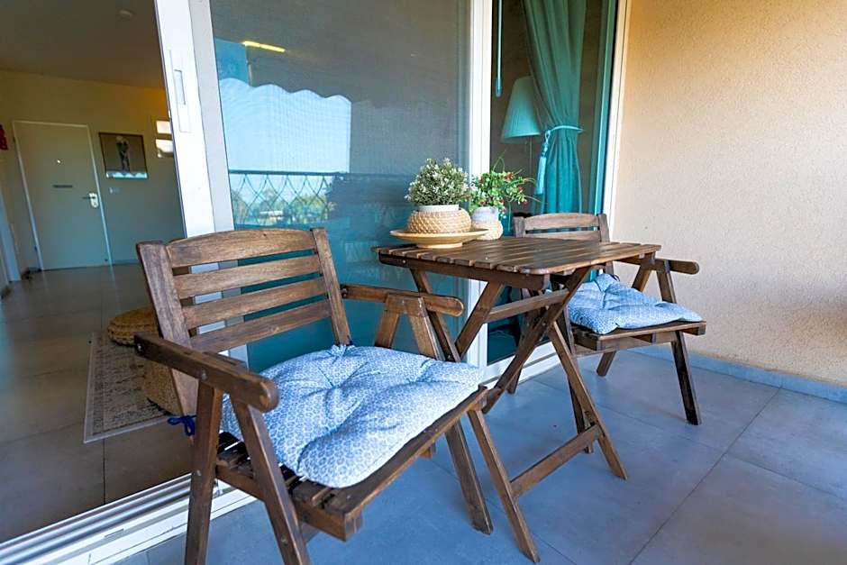 Neot Golf, Ziv's Place