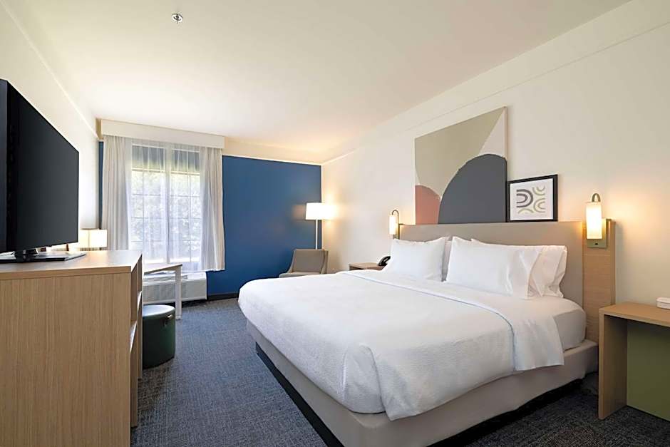 Spark by Hilton Savannah Airport