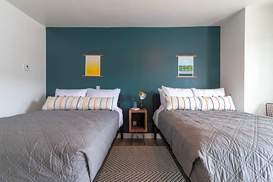 Spoke and Vine Motel