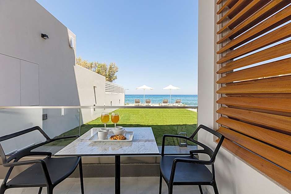 North Coast Seaside Suites