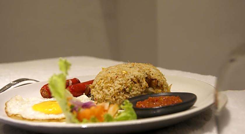 Sugiras Living Guest House