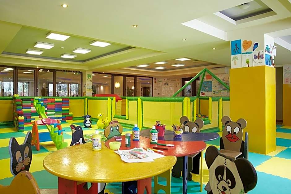 Anthemus Sea Beach Hotel and Spa